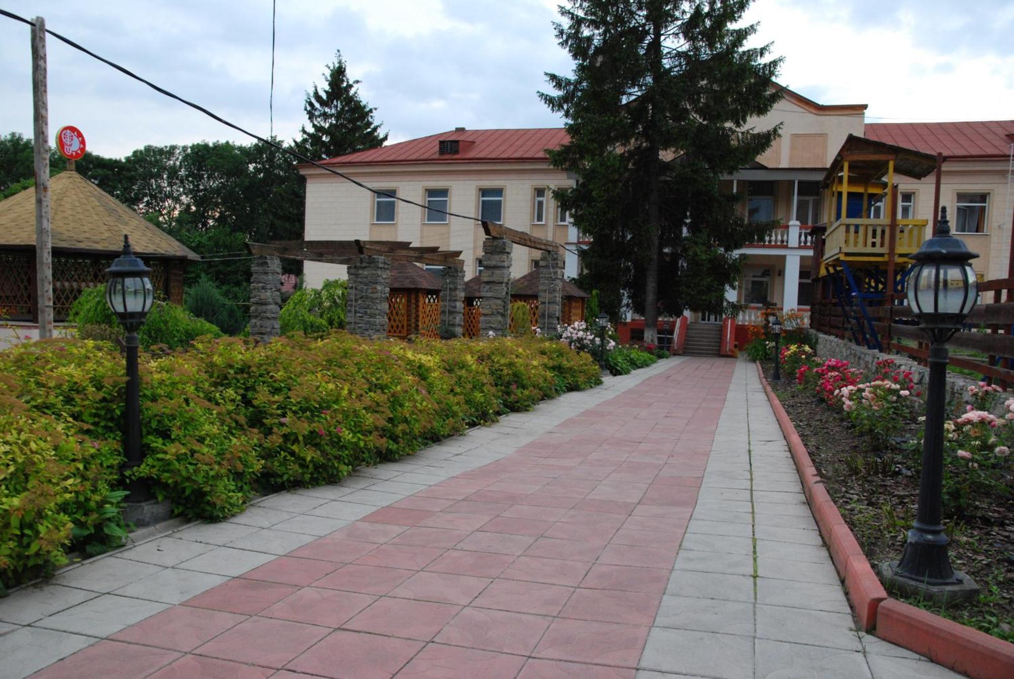 Filvarki-Centre Kamianets-Podilskyi Exterior foto